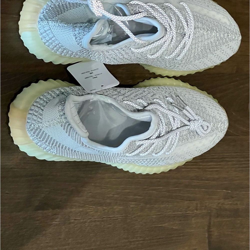 Yeezy's - no box